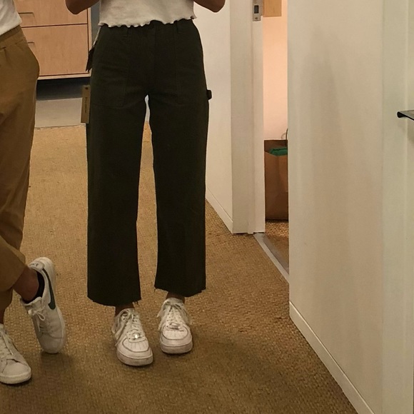 Reformation Army Green Cargo Pants! - Picture 1 of 4